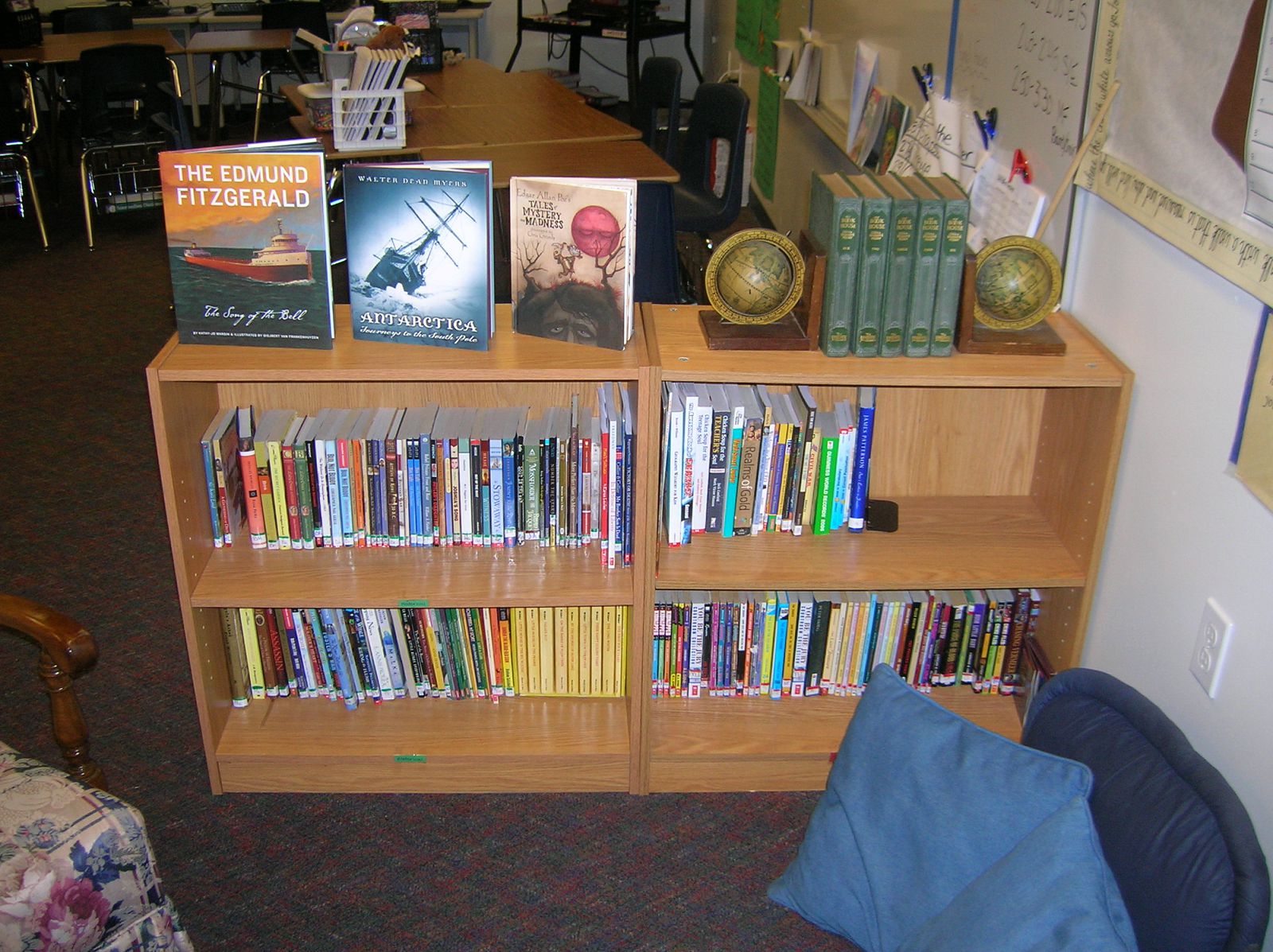 bookshelf clipart middle school