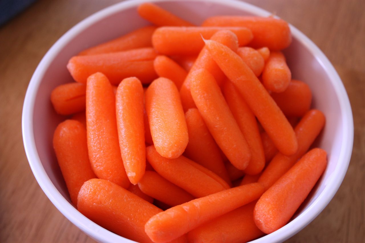 bowl clipart carrot