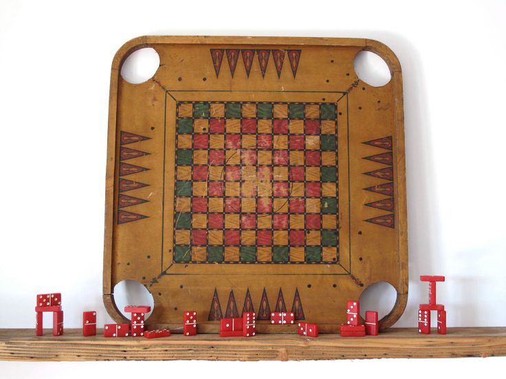 Chess carrom board game