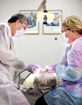 dentist clipart dental screening
