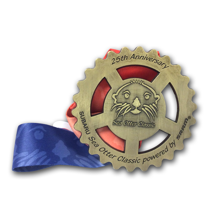 Plaque gold medallion