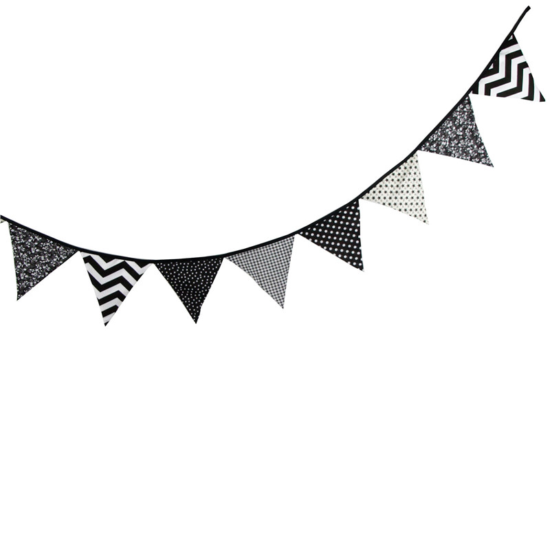 pennant clipart black and white