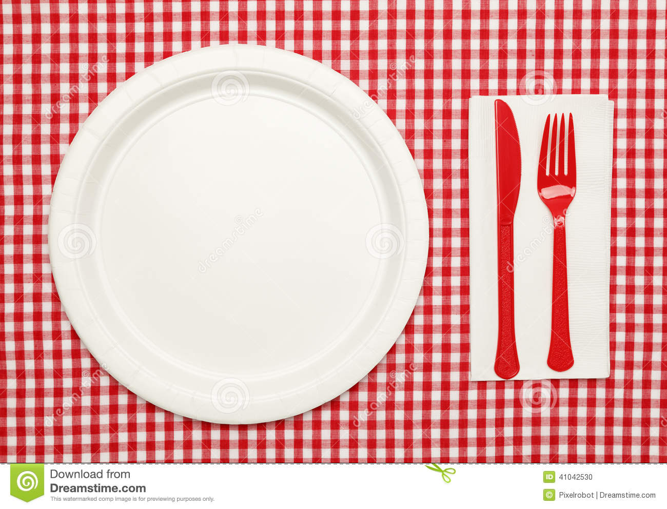  plate place setting. Picnic clipart utensil