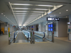 File:Narita International Airport, Terminal 1, Restricted Area 23 ...