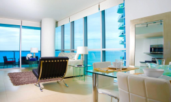 Condo Hotel Suite Life Miami Monte Carlo, Miami Beach, FL - Booking.com