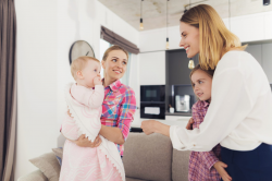 How to Find the Perfect Babysitter | TwinCitiesKidsClub.com