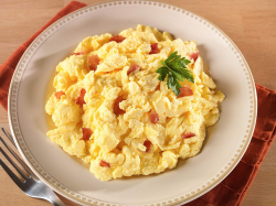 Amazon.com : Mountain House Scrambled Eggs with Bacon #10 Can ...
