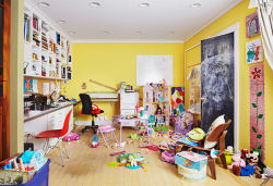 Organizing Kids' Rooms - Quick Declutter Project