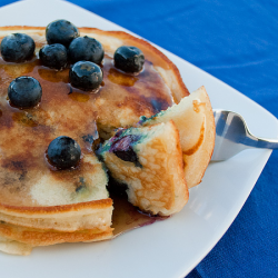 Banana Blueberry Pancakes - Recipegreat.com