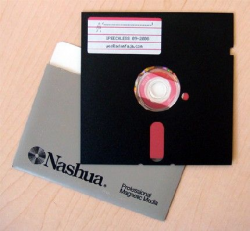 Floppy Disk CD Cover Gadget Design | Walyou | CD ideas | Pinterest ...