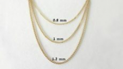 Gold Curved Bar Necklace - clipart
