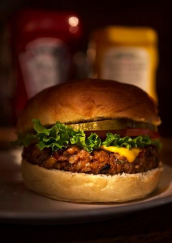 Mooove over, beef, veggie burgers are BIG! – The Denver Post