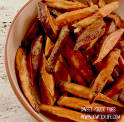 The perfect sweet potato fries – without frying! | Low Tox Life