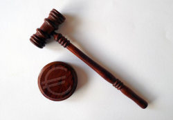 Free Images - SnappyGoat.com- bestof:justice scales court ...