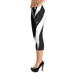 Black and White Striped Capri Leggings – Royalty Brand Clothing