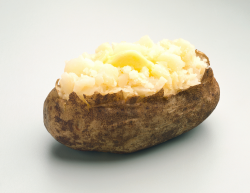 Is a Black Spot in the Middle of a Baked Potato Safe? | LEAFtv